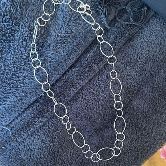 Elegant Sterling Silver Chain Necklace made in Italy - Picture 1 of 3